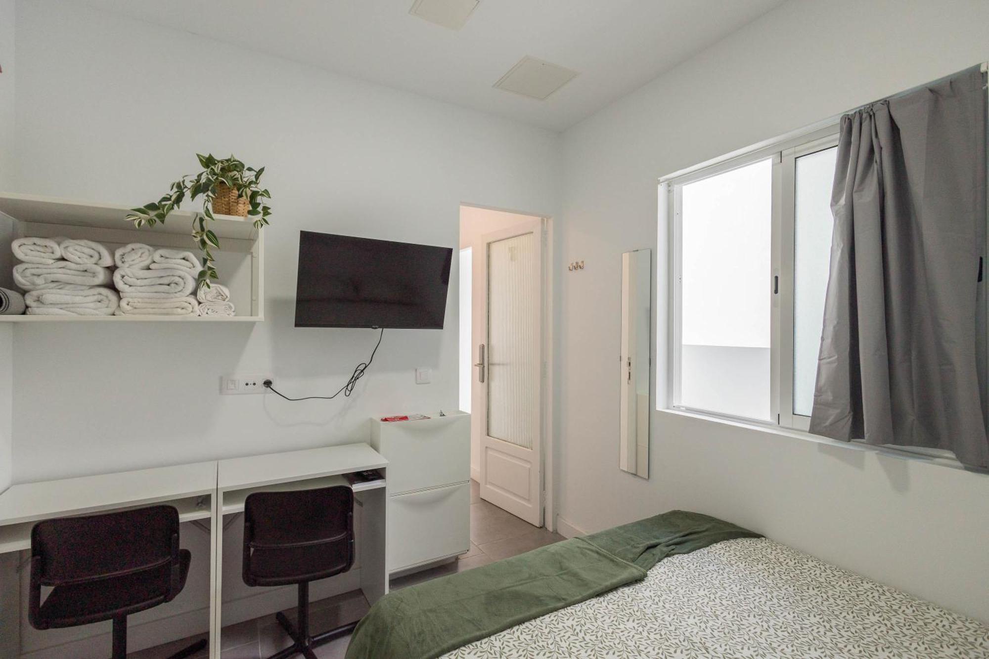 Coliving Mol-Terrace, En-Suite Bathroom, Fridge & Tv Las Palmas Exterior photo