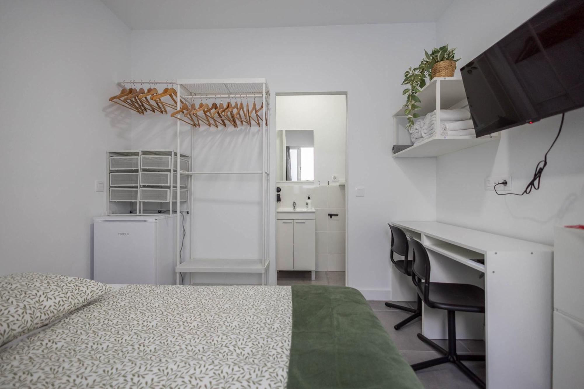 Coliving Mol-Terrace, En-Suite Bathroom, Fridge & Tv Las Palmas Exterior photo