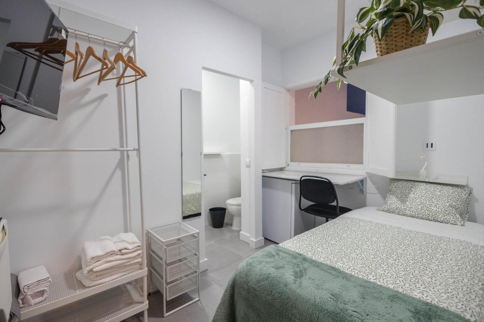 Coliving Mol-Terrace, En-Suite Bathroom, Fridge & Tv Las Palmas Exterior photo